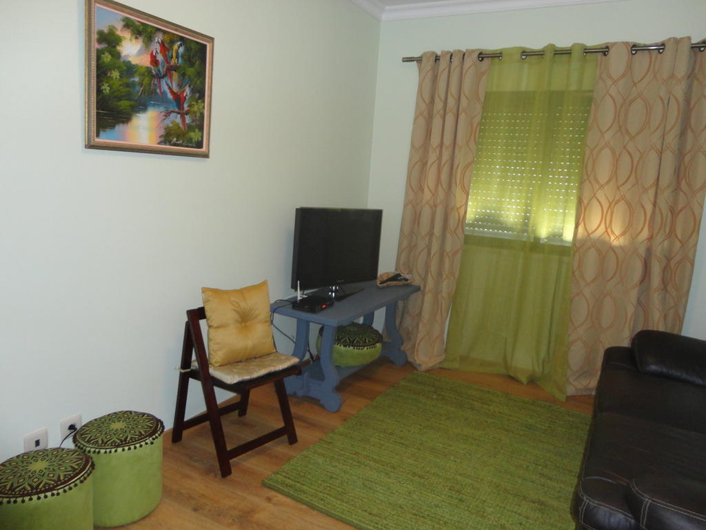 Ria Apartments Olhão Habitación foto