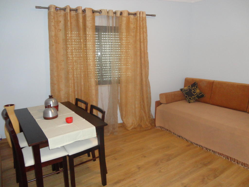 Ria Apartments Olhão Habitación foto